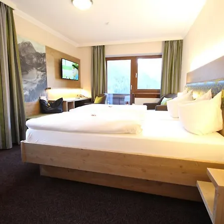 Seeblick Hotel 3*